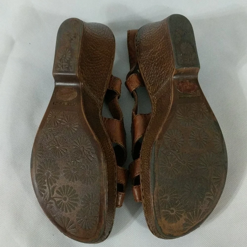 Born Rubena Strappy Wedge Sandal in Caramel Brown - size 10